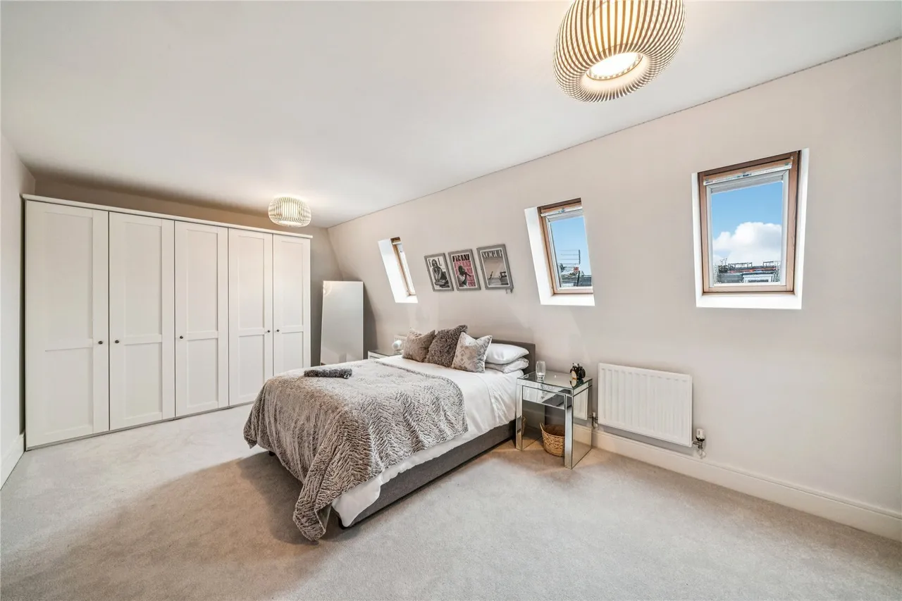 Clavering Place, London, SW12, photo 9
