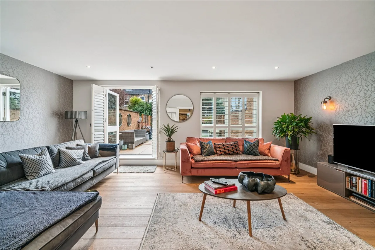 Clavering Place, London, SW12, photo 4
