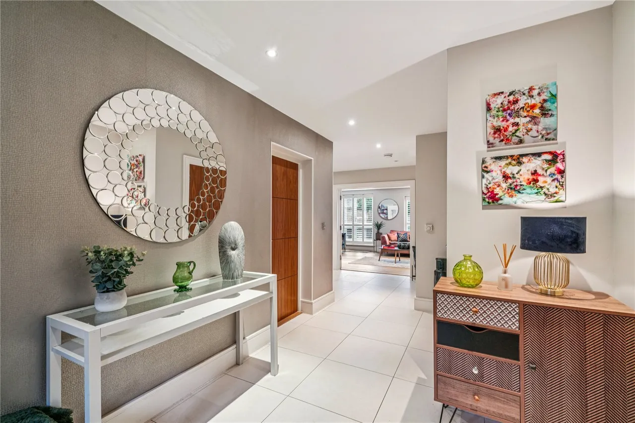 Clavering Place, London, SW12, photo 12