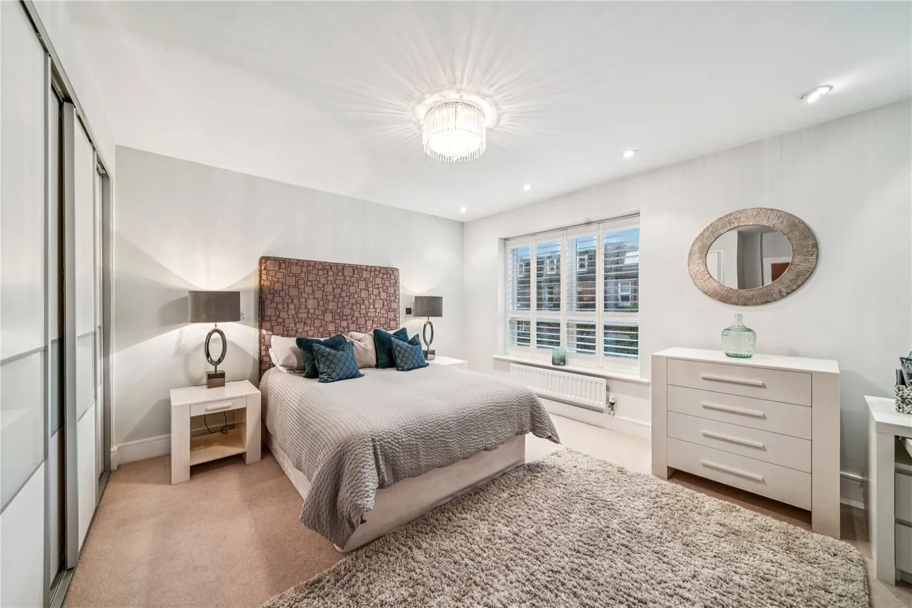 Clavering Place, London, SW12, photo 11