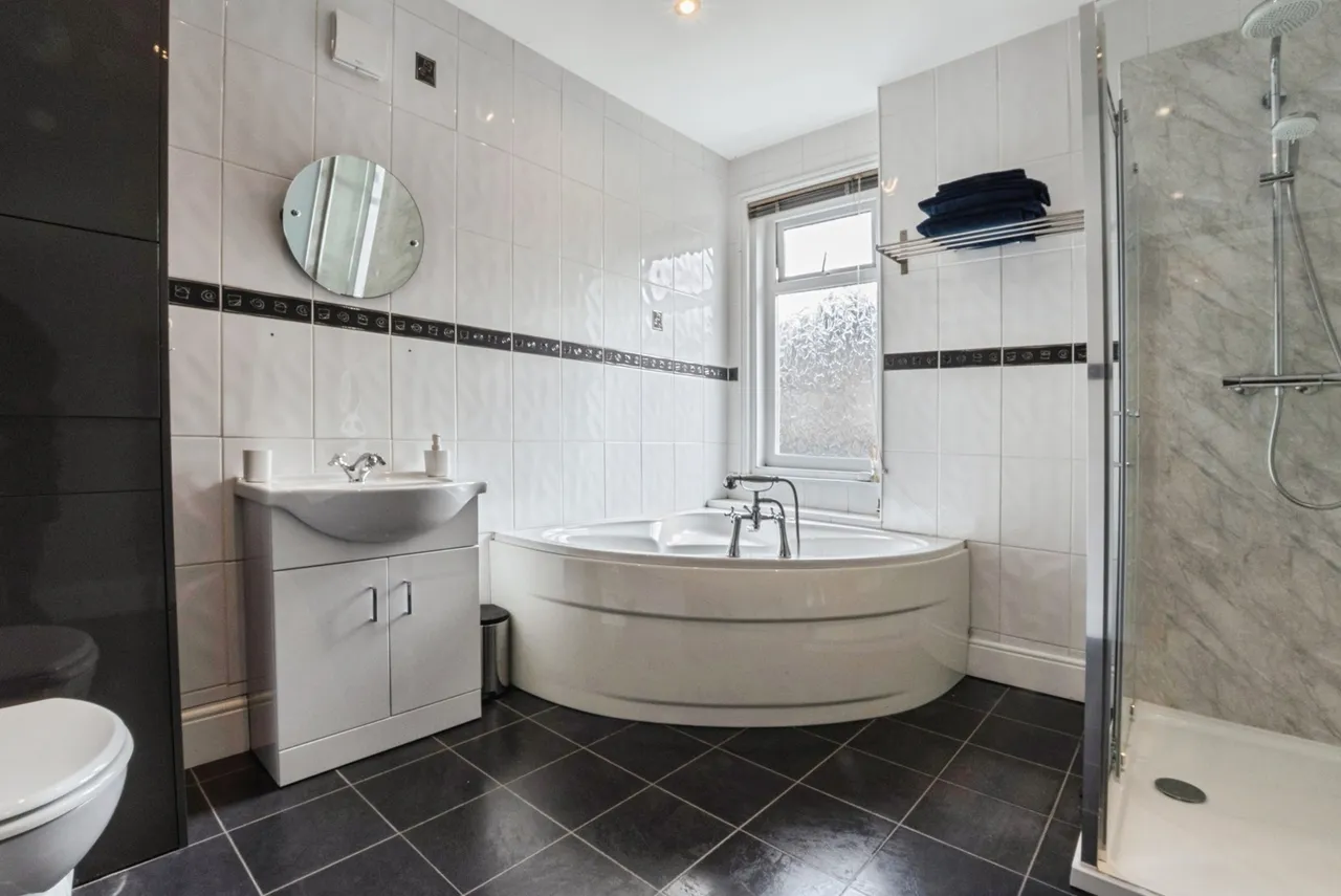 North Warton Street, Lytham St. Annes, FY8, photo 16
