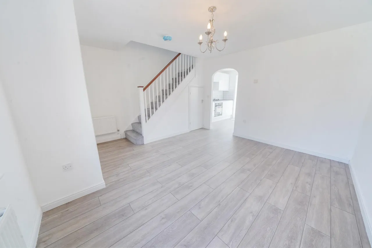 Llys Ael Y Bryn, Swansea, SA7, photo 5
