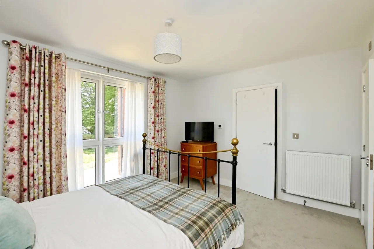 Farriers Field, Easebourne, GU29, photo 12