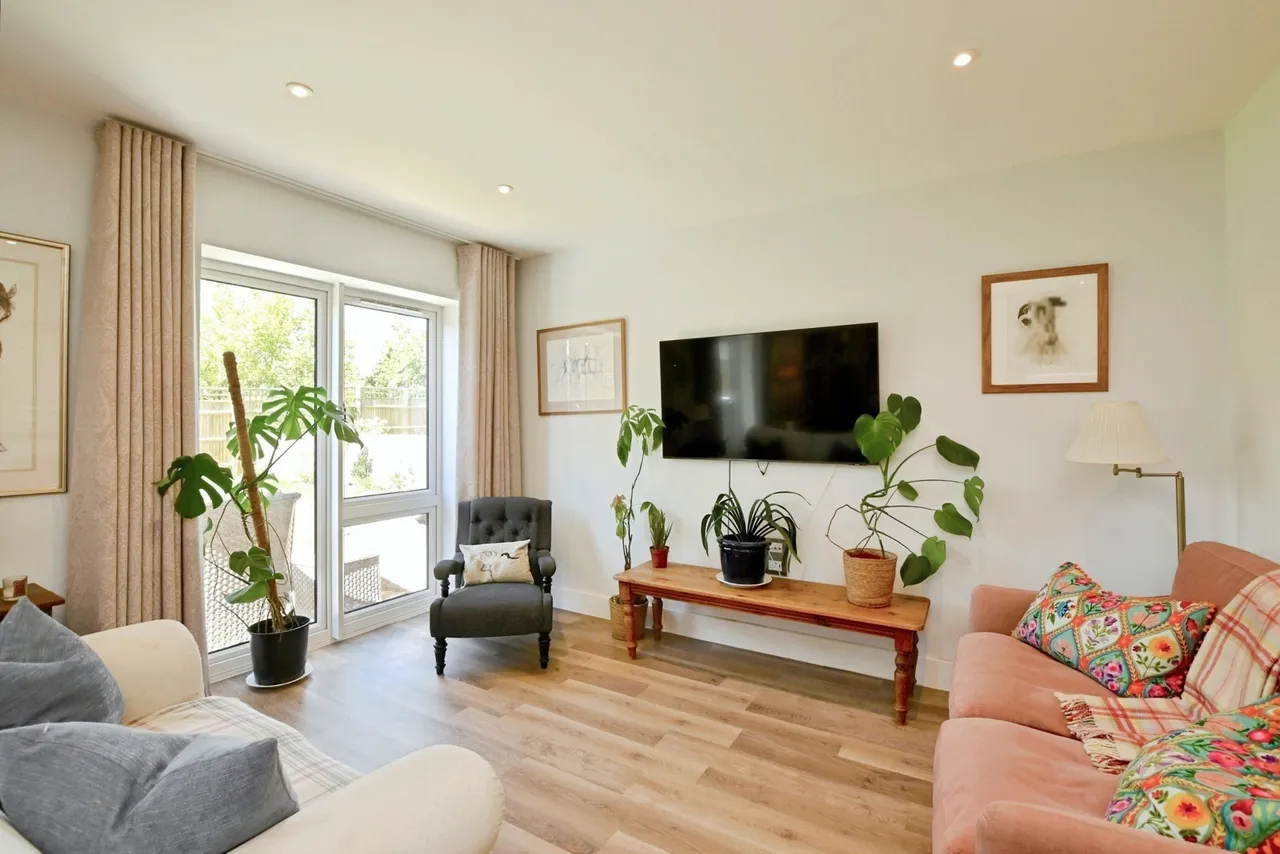 Farriers Field, Easebourne, GU29, photo 4