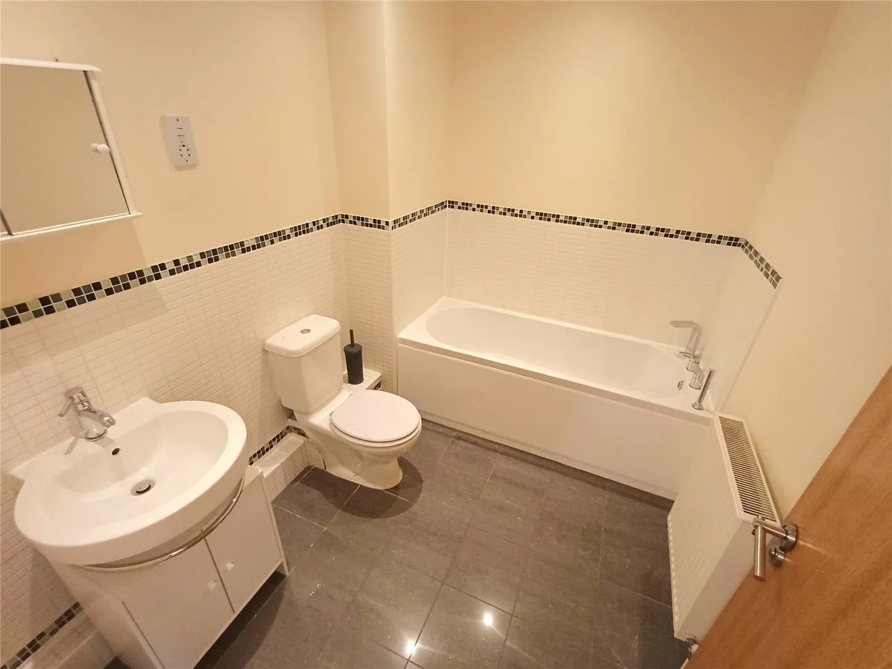 Parkfield Road, Aigburth, L17, photo 10