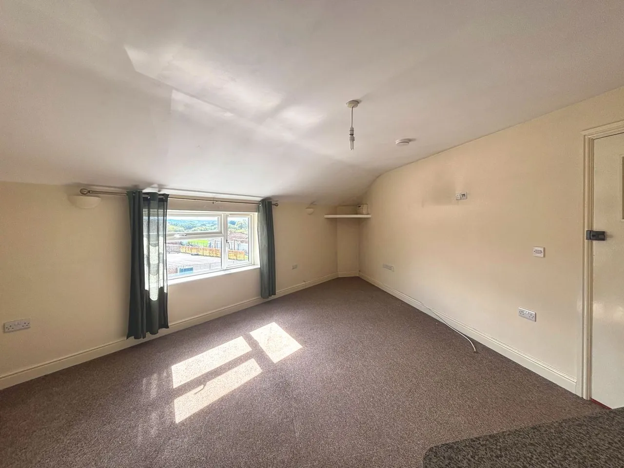 Bays Hill, Newtown, photo 25