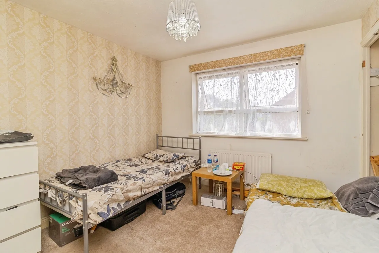 Kirkstall Place, Oldbrook, MK6, photo 11