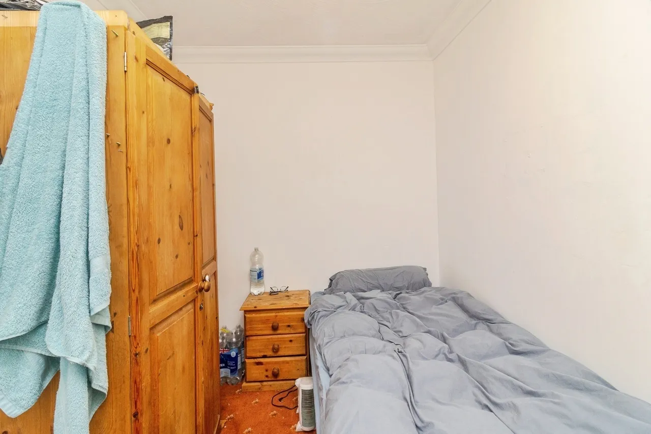 Kirkstall Place, Oldbrook, MK6, photo 12