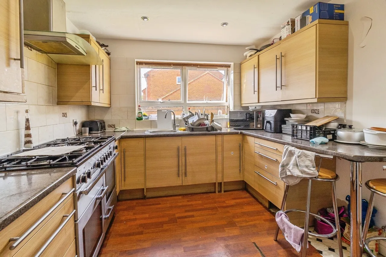 Kirkstall Place, Oldbrook, MK6, photo 5