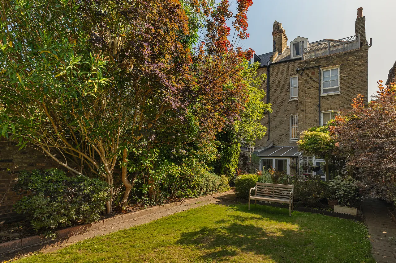 Dorncliffe Road, Fulham, South West London, photo 6