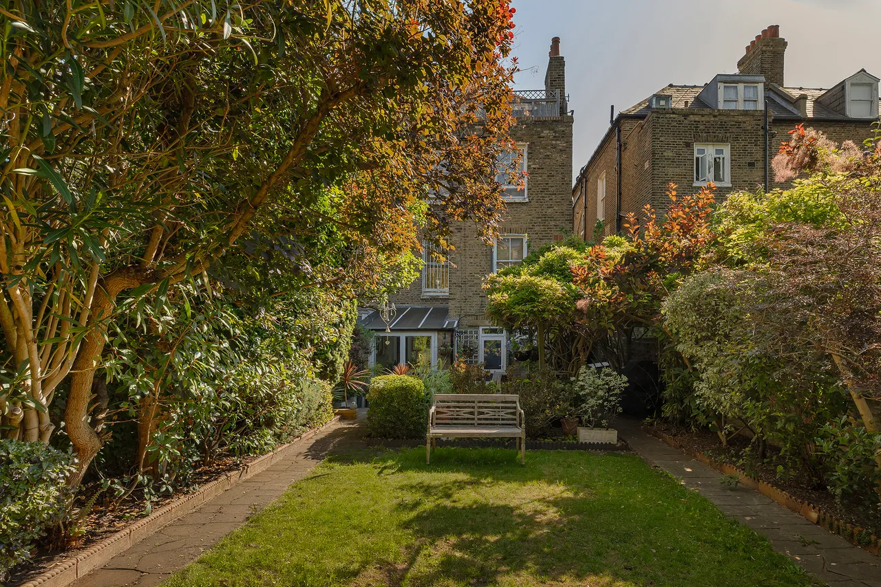 Dorncliffe Road, Fulham, South West London, photo 9