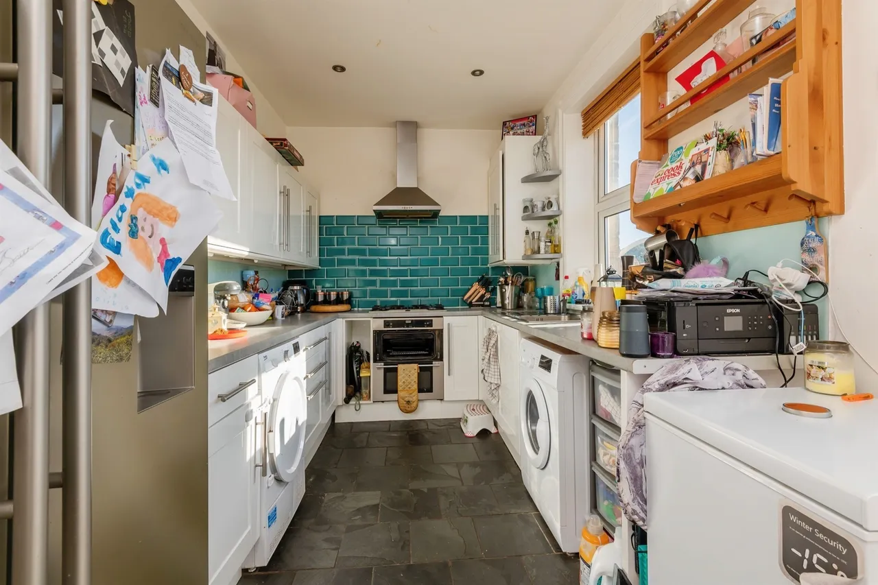 Newsome Road, Huddersfield, HD4, photo 4