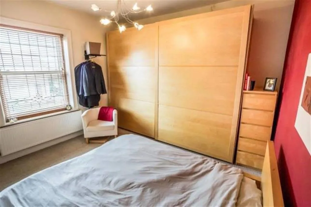 Newsome Road, Huddersfield, HD4, photo 7
