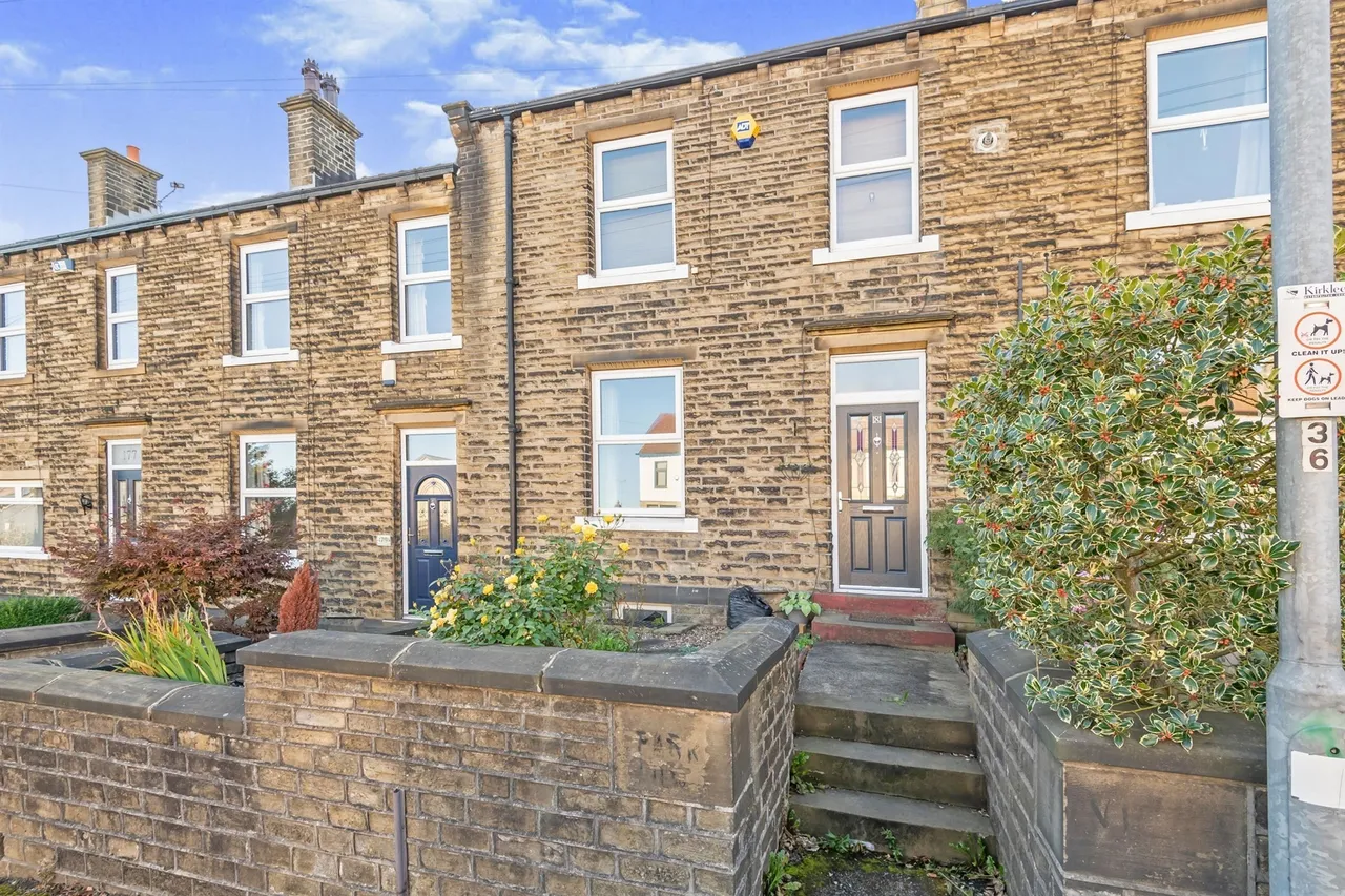 3 bed house for sale, Newsome Road, Huddersfield, HD4