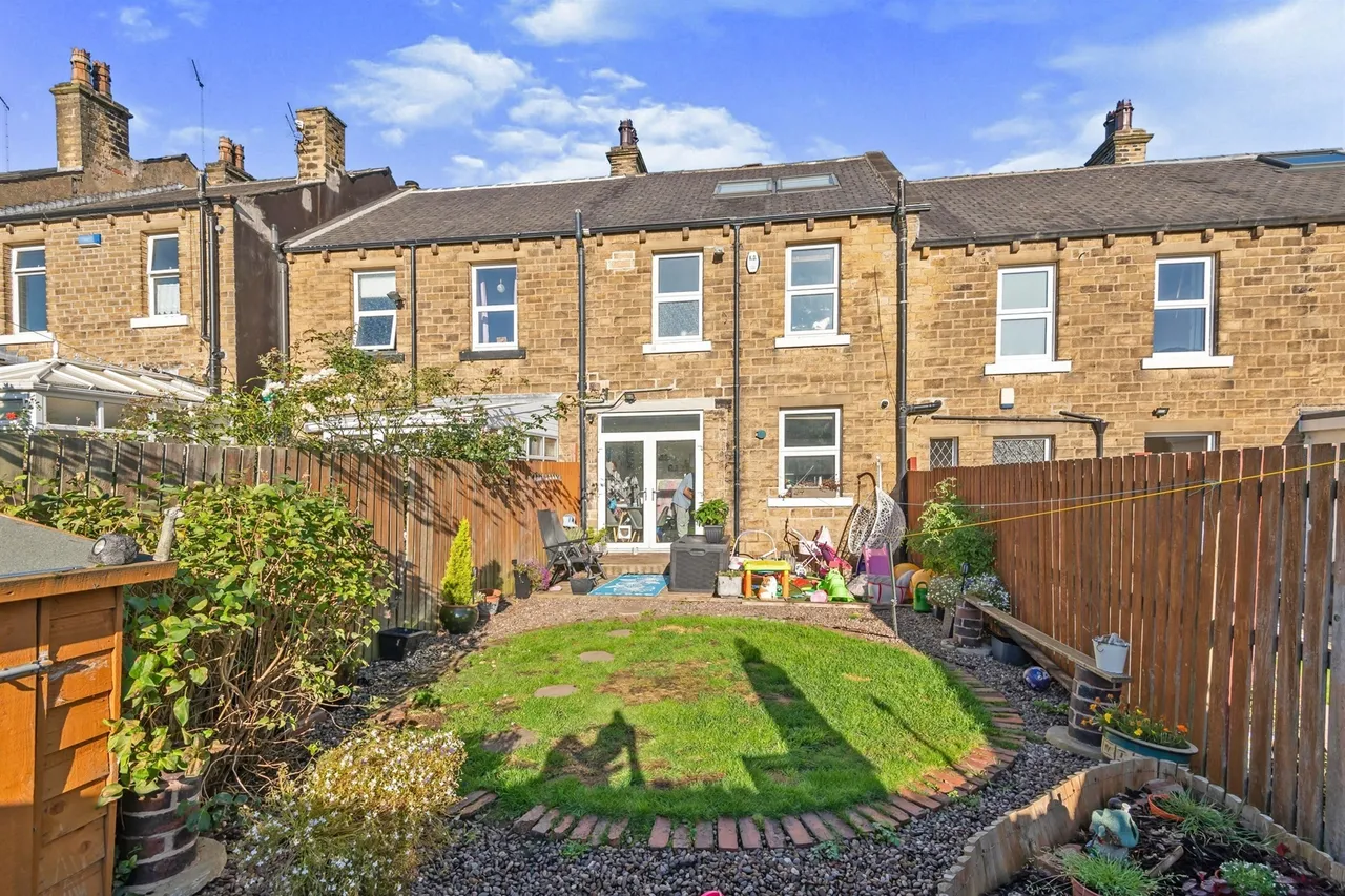 Newsome Road, Huddersfield, HD4, photo 11