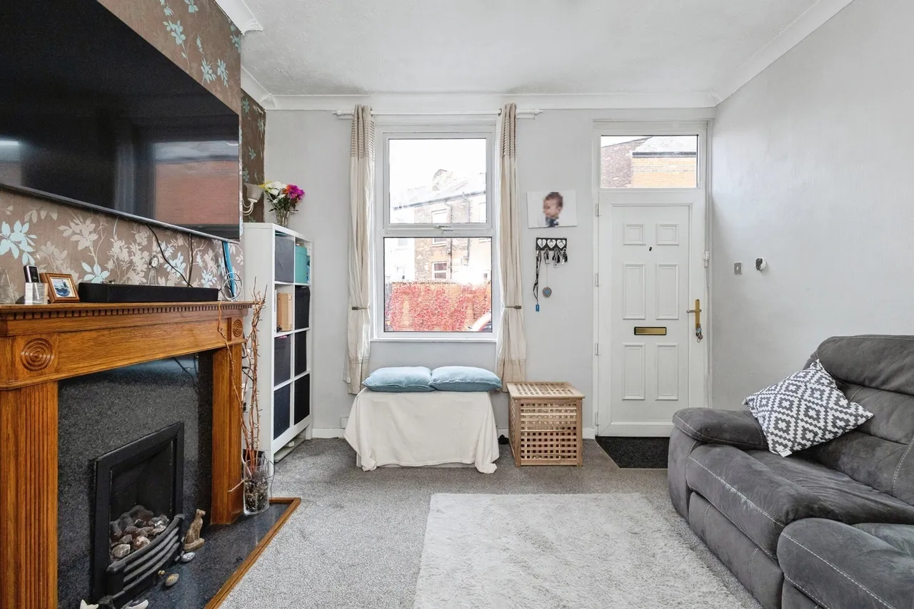 Churchill Street, Stockport, SK4, photo 4