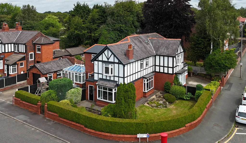 3 bed house for sale, Chaucer Place, Whitley