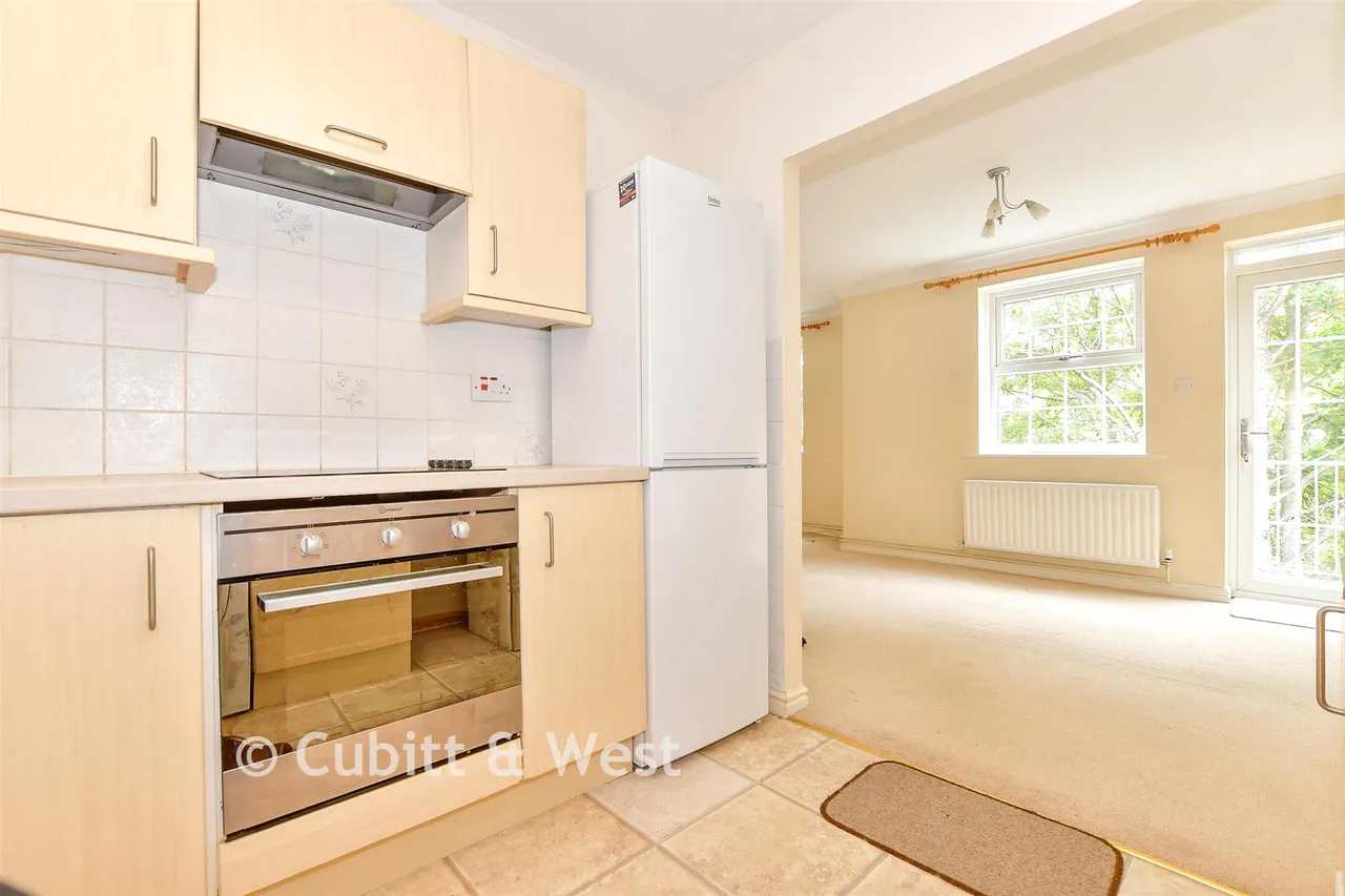 Brockhampton Road, Havant, PO9, photo 5