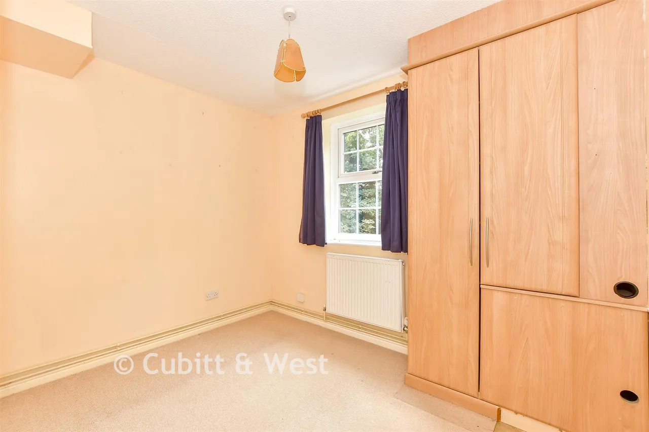 Brockhampton Road, Havant, PO9, photo 9