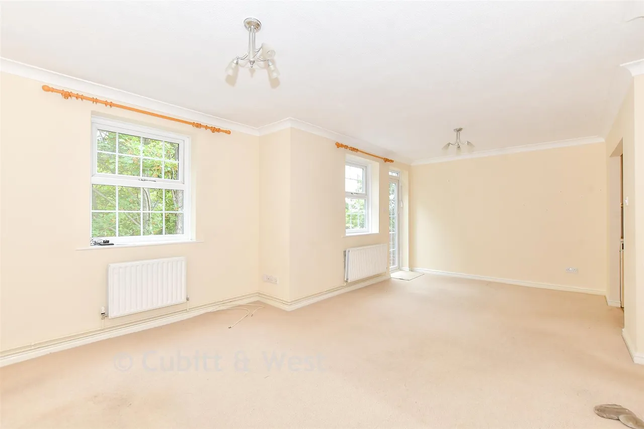 Brockhampton Road, Havant, PO9, photo 4
