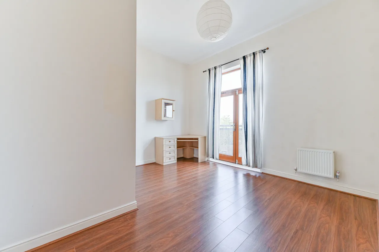 3 Goodman Crescent, Croydon, photo 9