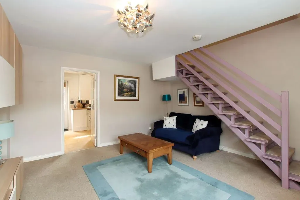 Grove Gardens, Tring, Hertfordshire, HP23 5PY, photo 6