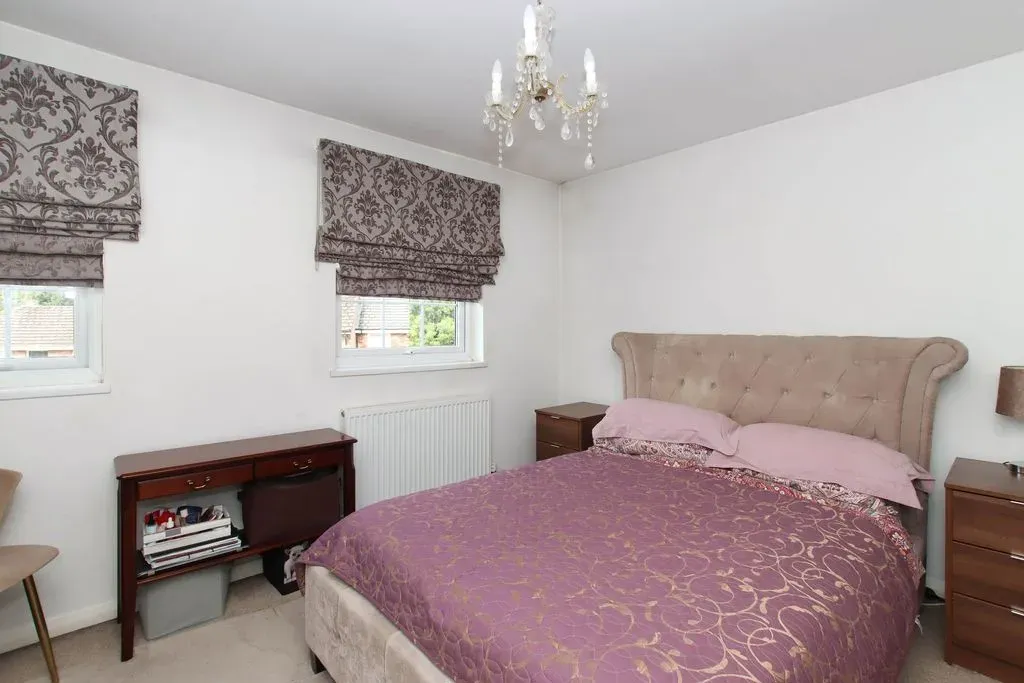 Grove Gardens, Tring, Hertfordshire, HP23 5PY, photo 9