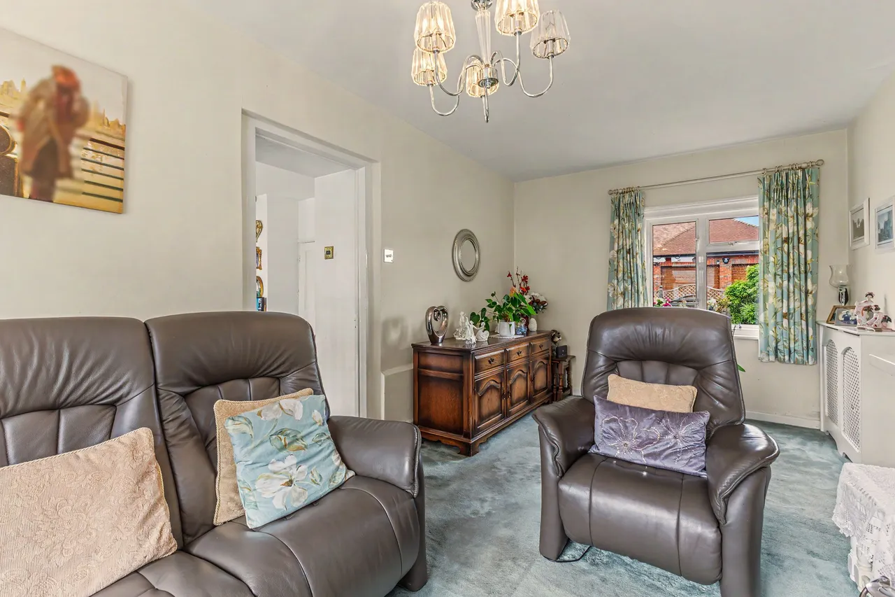 High Street, Honeybourne, WR11, photo 7