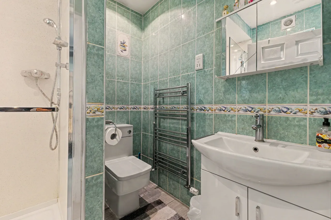High Street, Honeybourne, WR11, photo 13