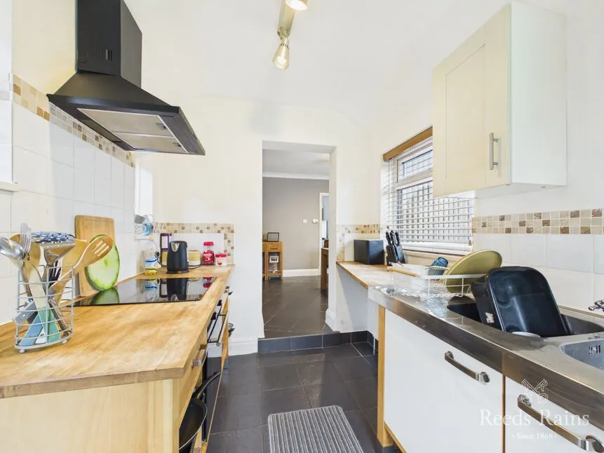 Harewood Avenue, Hull, East Yorkshire, HU9, photo 8