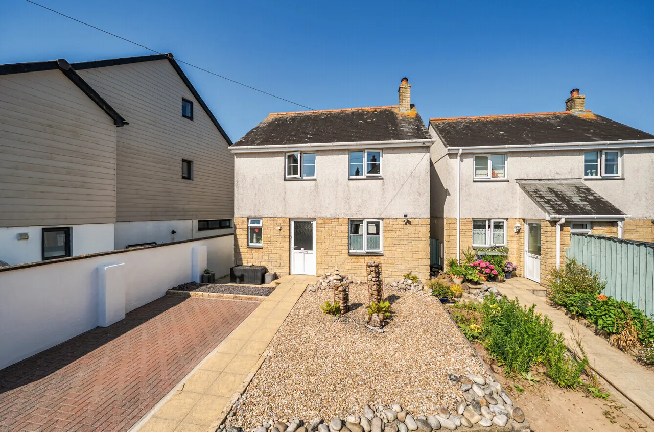 3 bed property for sale — Glowarth Koth, Camborne, Cornwall, TR14