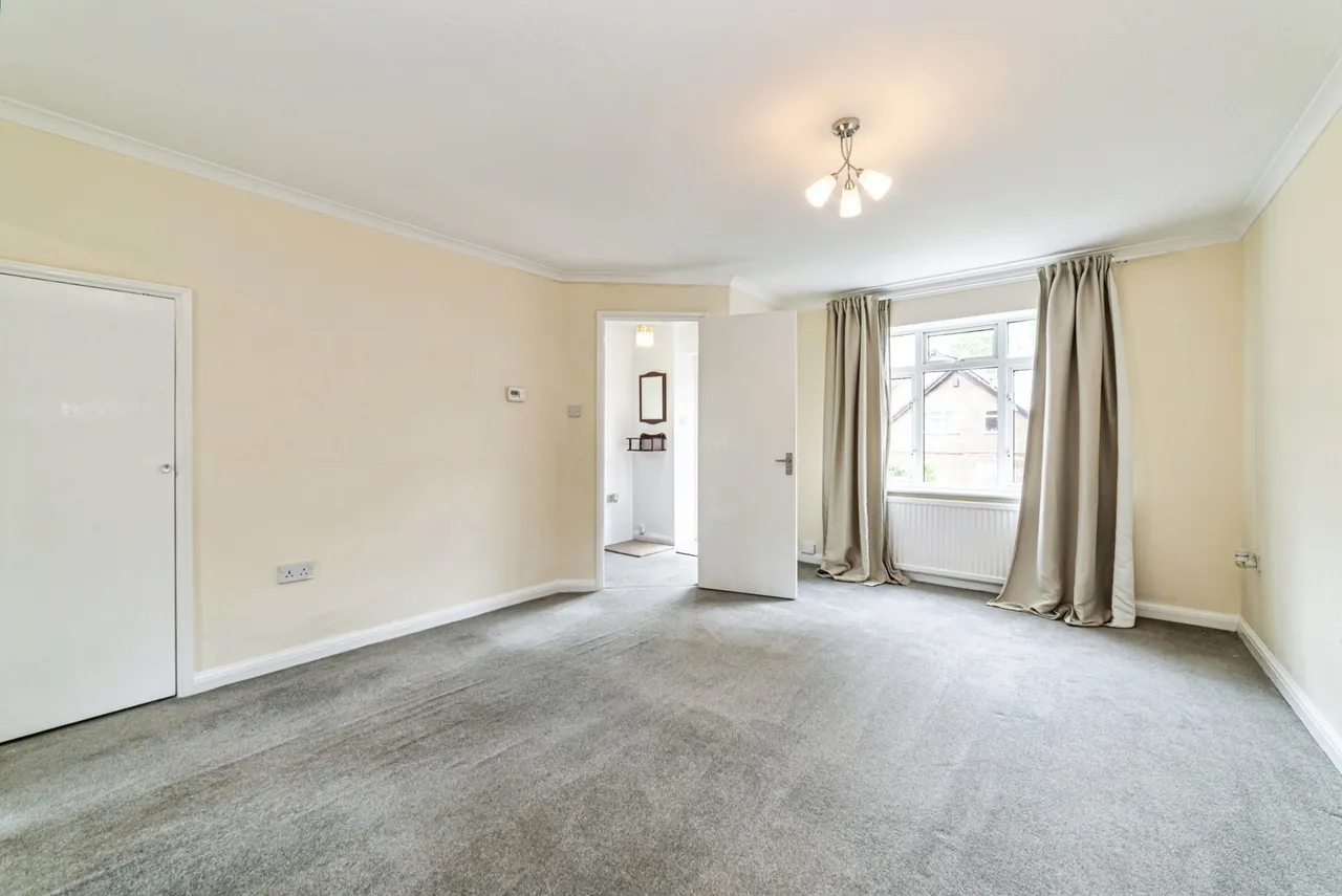 Purbrook Road, Tadley, RG26, photo 3