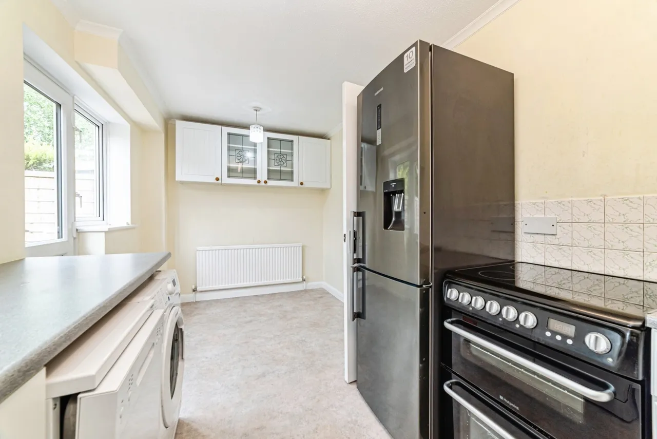 Purbrook Road, Tadley, RG26, photo 9