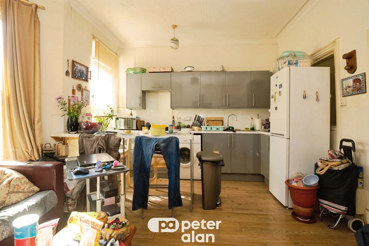 Claude Road, Cardiff, CF24, photo 8