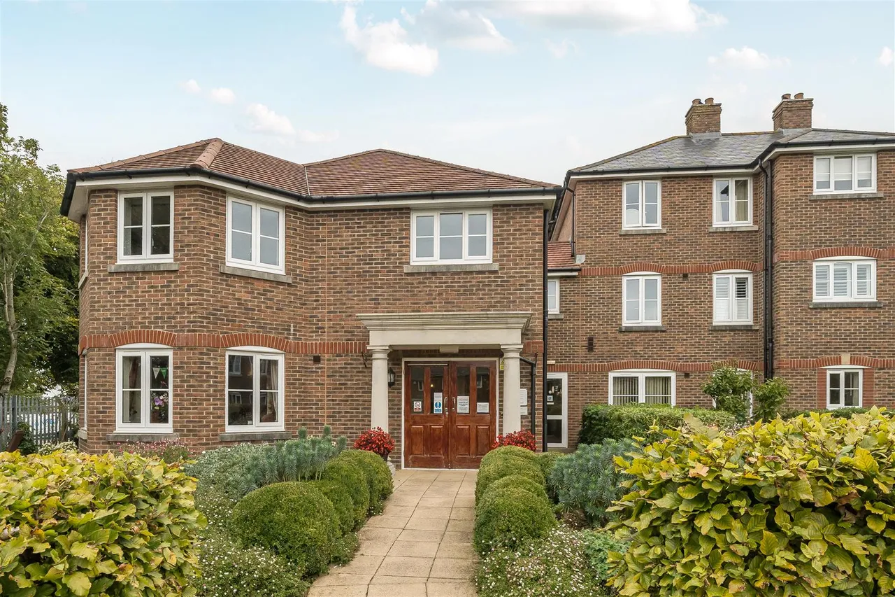 Wessex Road, Dorchester, DT1, photo 19