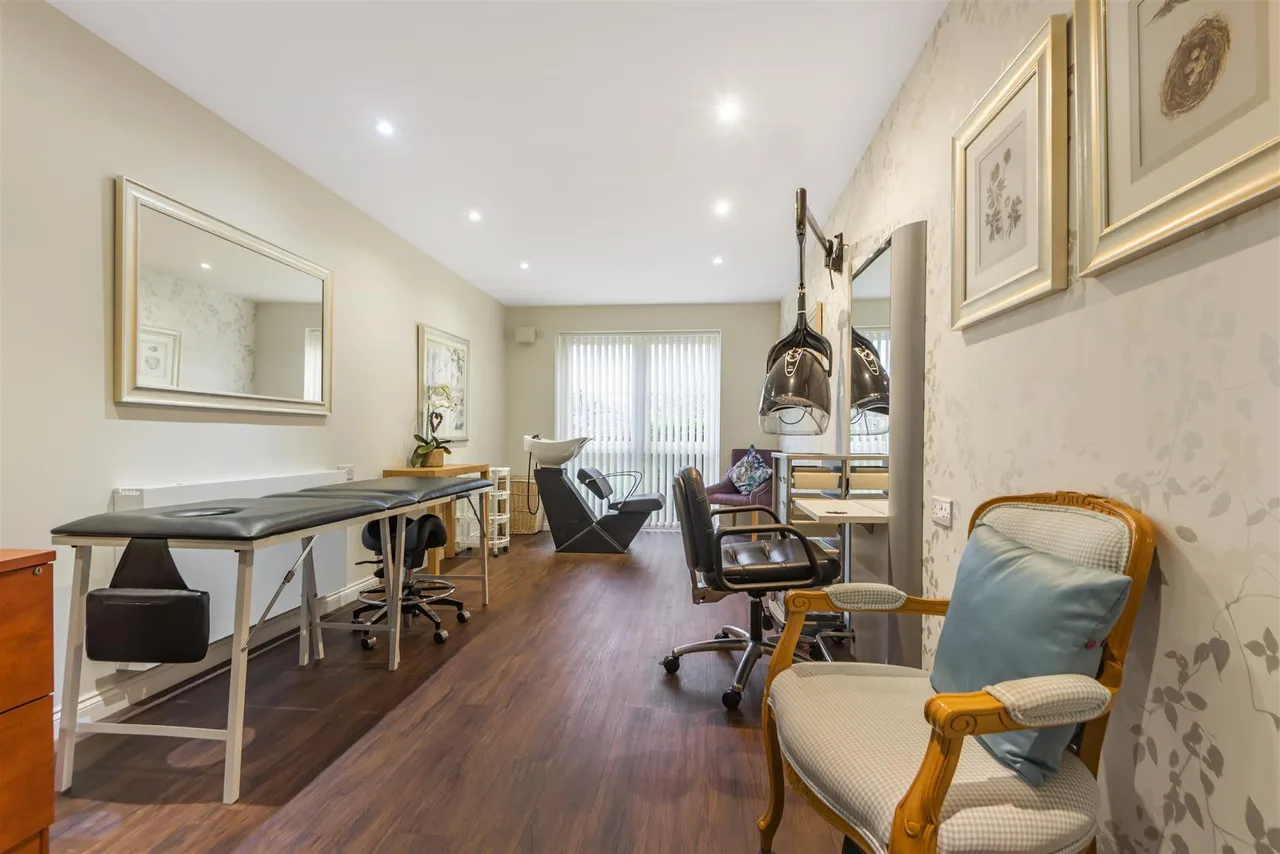 Wessex Road, Dorchester, DT1, photo 12