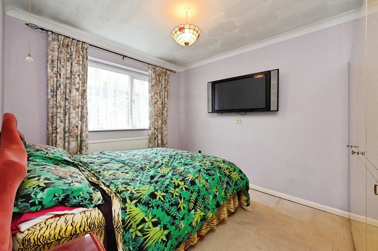 Manor Road, North Wootton, King's Lynn, photo 6