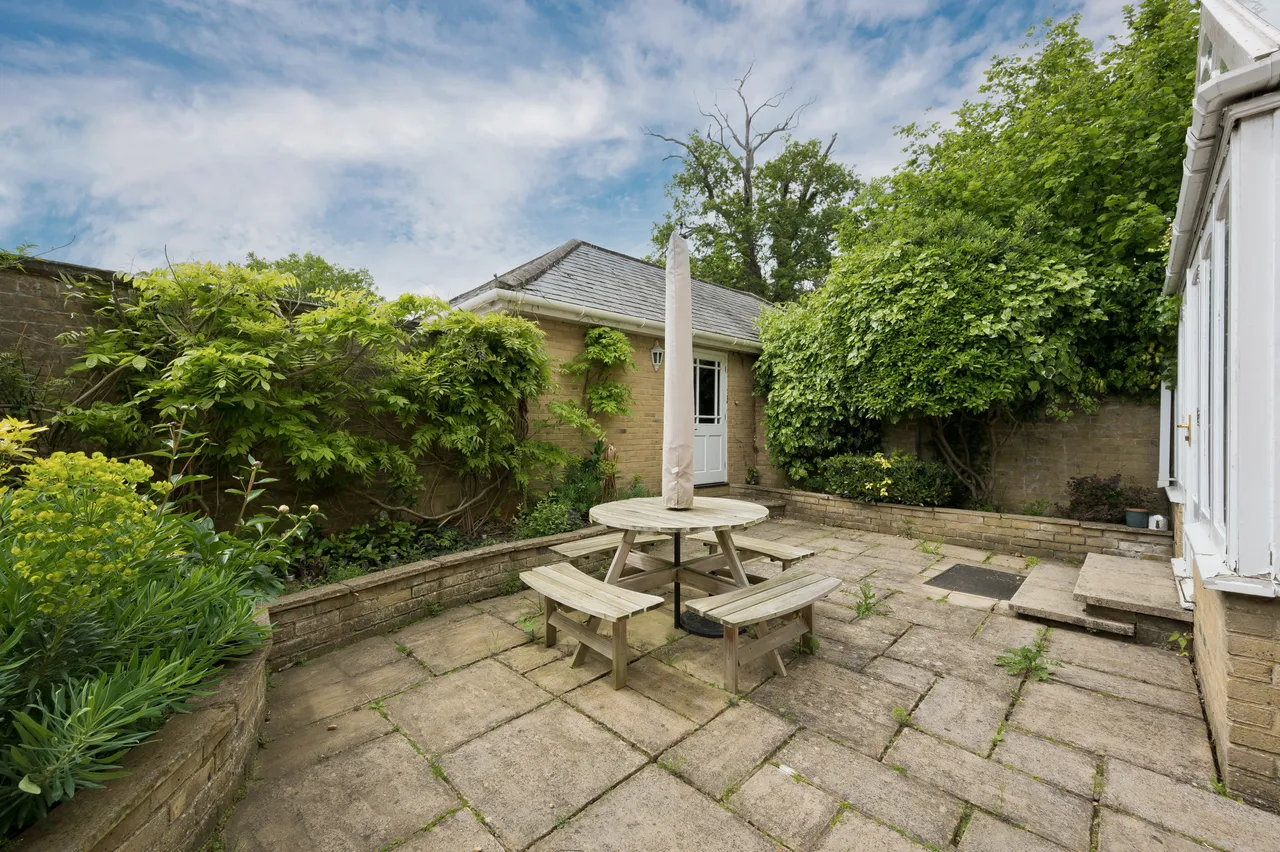 Lakeside Grange, Weybridge, Surrey, KT13, photo 15
