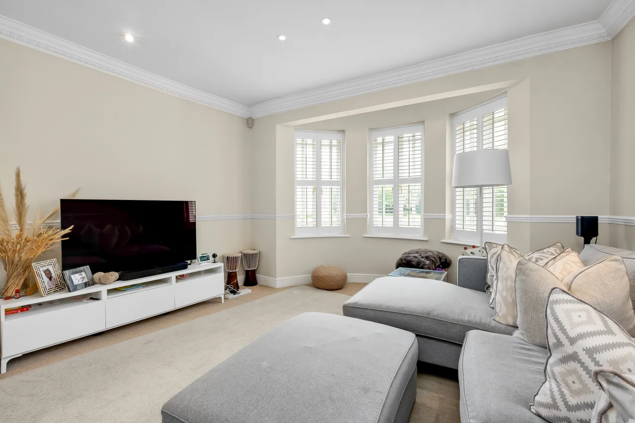 Lakeside Grange, Weybridge, Surrey, KT13, photo 14