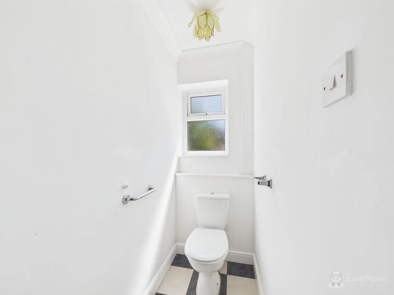 Highwood Crescent, Gazeley, CB8, photo 19