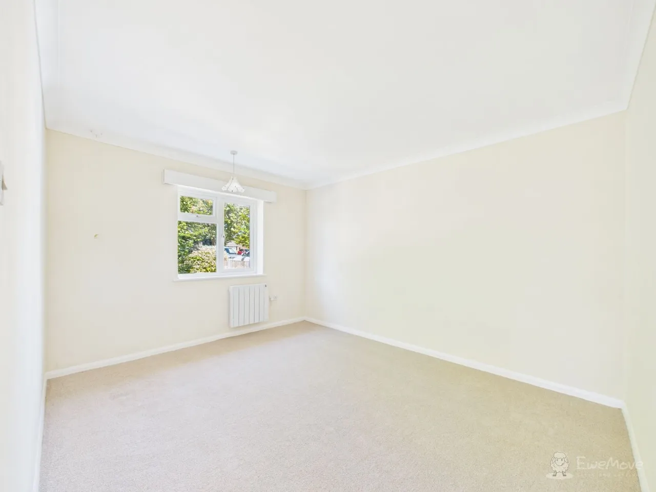 Highwood Crescent, Gazeley, CB8, photo 15