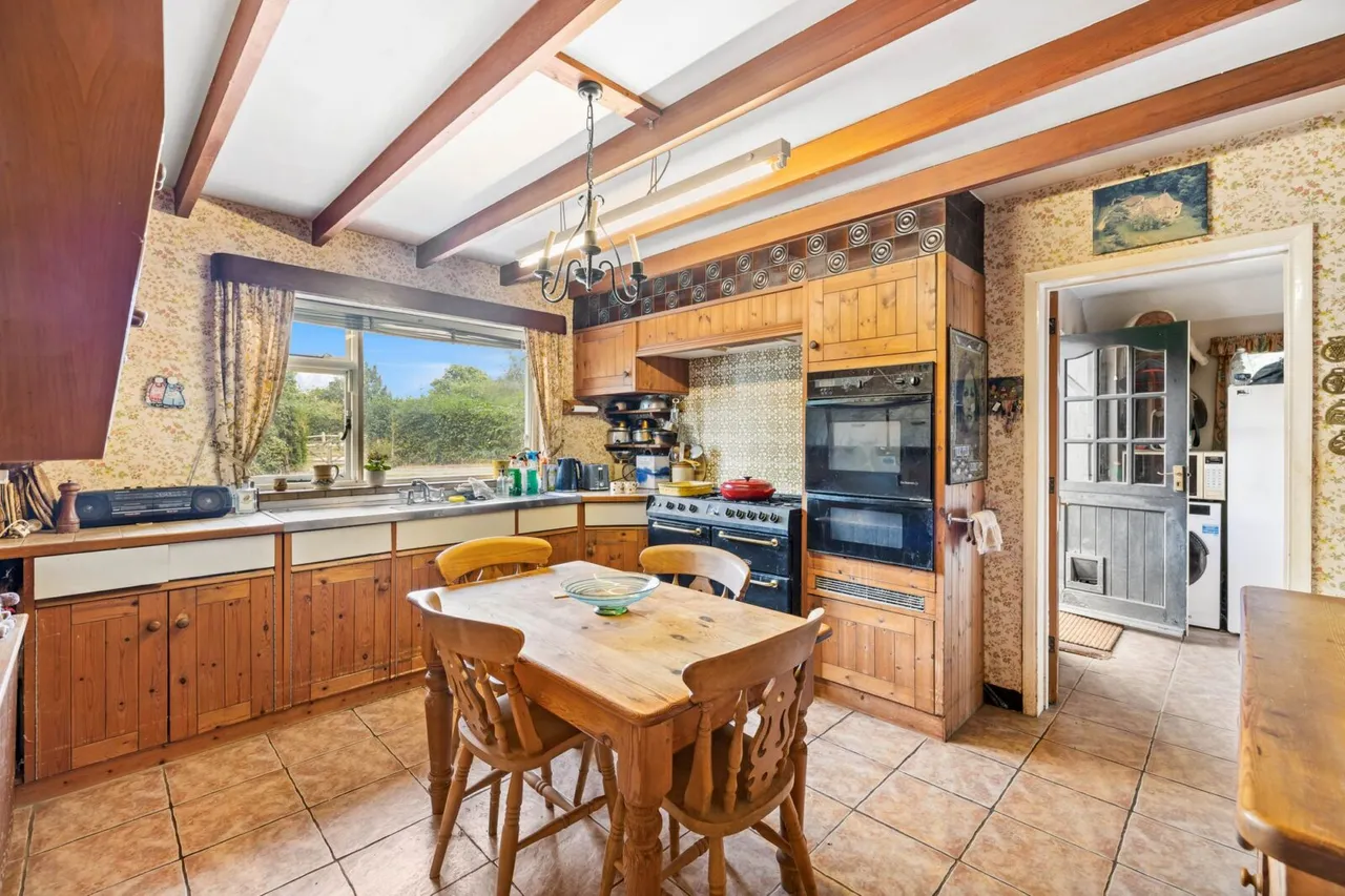 Hunters Hill Greybury Lane, Marsh Green, Edenbridge, Edenbridge, TN8 5QP, photo 5