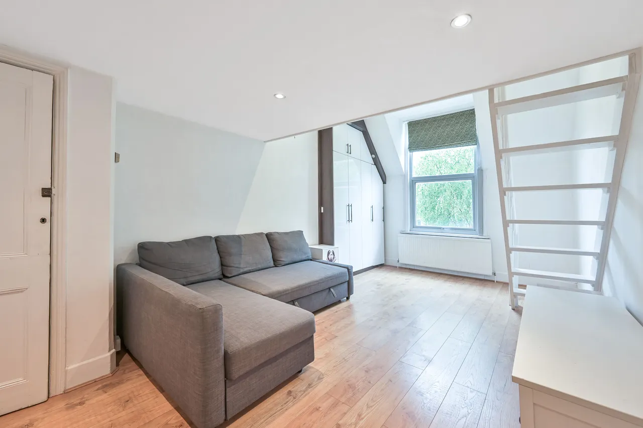 London, NW6, photo 2
