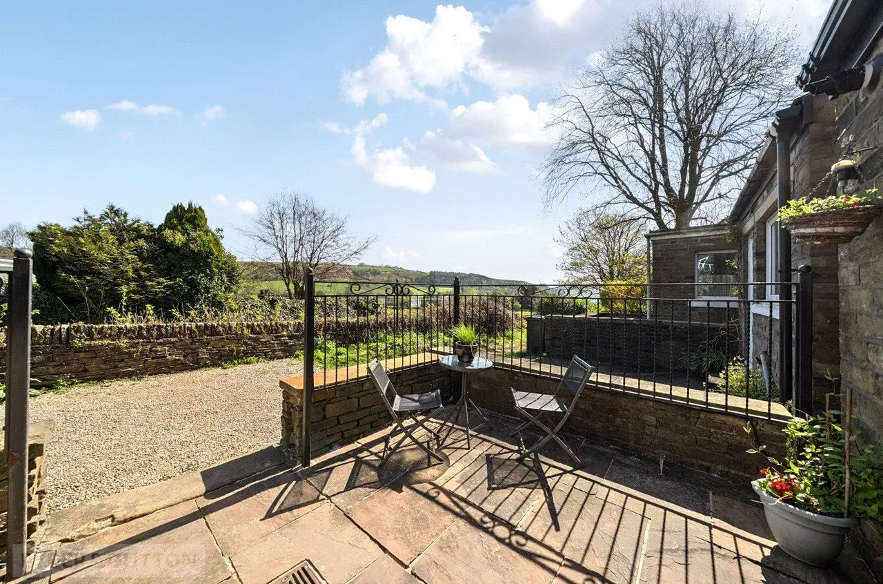 West View Terrace, Bradshaw, HX2, photo 21