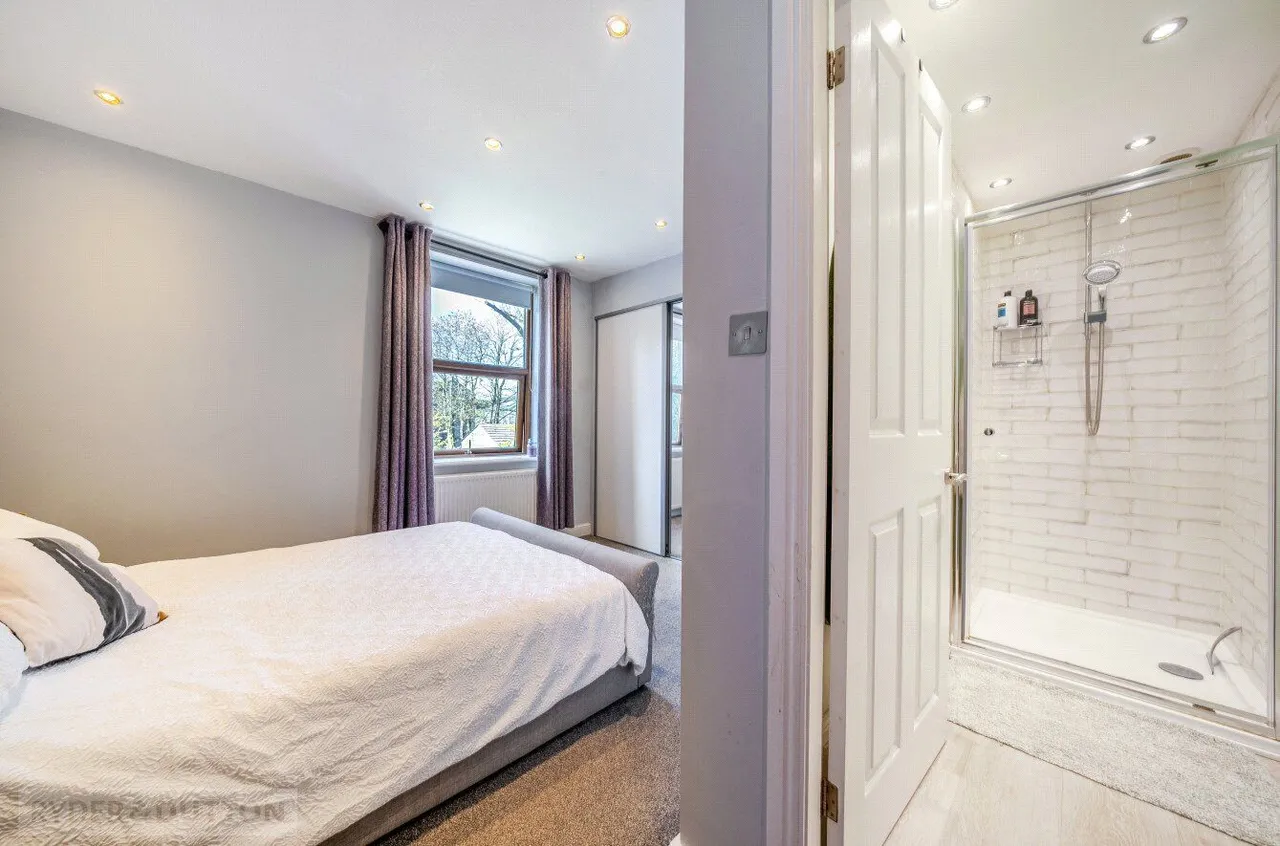 West View Terrace, Bradshaw, HX2, photo 10