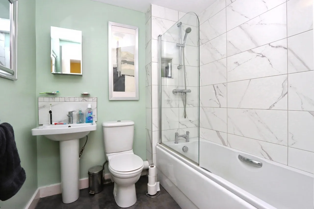Bassledene Court, Sheffield, South Yorkshire, S2, photo 5