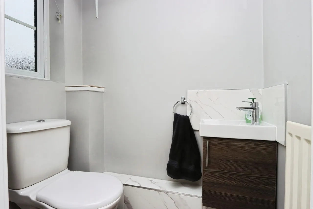 Bassledene Court, Sheffield, South Yorkshire, S2, photo 18