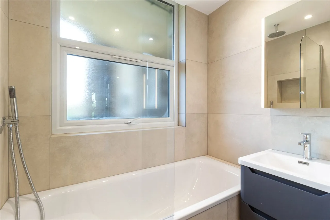 Boydell Court, St John's Wood Park, NW8, photo 8