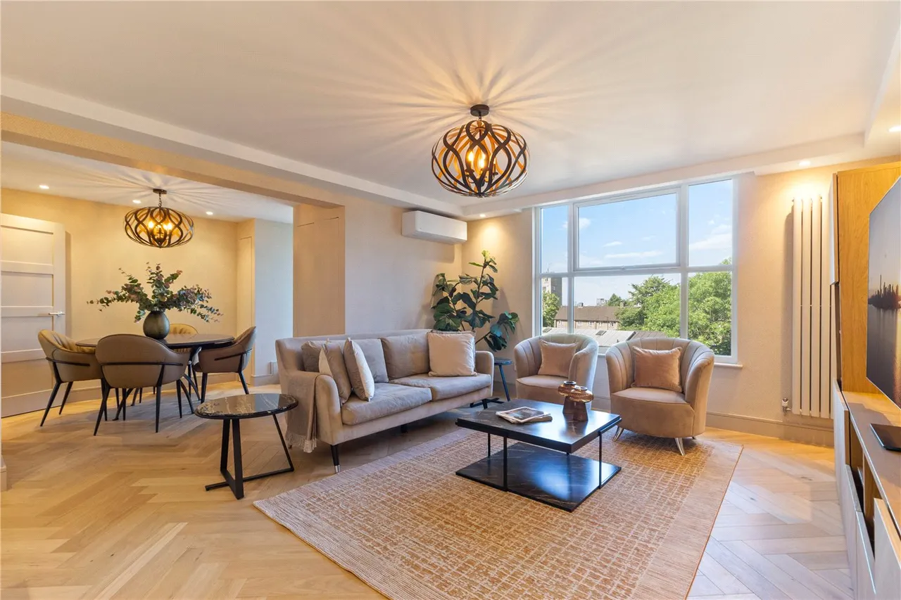 Boydell Court, St John's Wood Park, NW8, photo 9