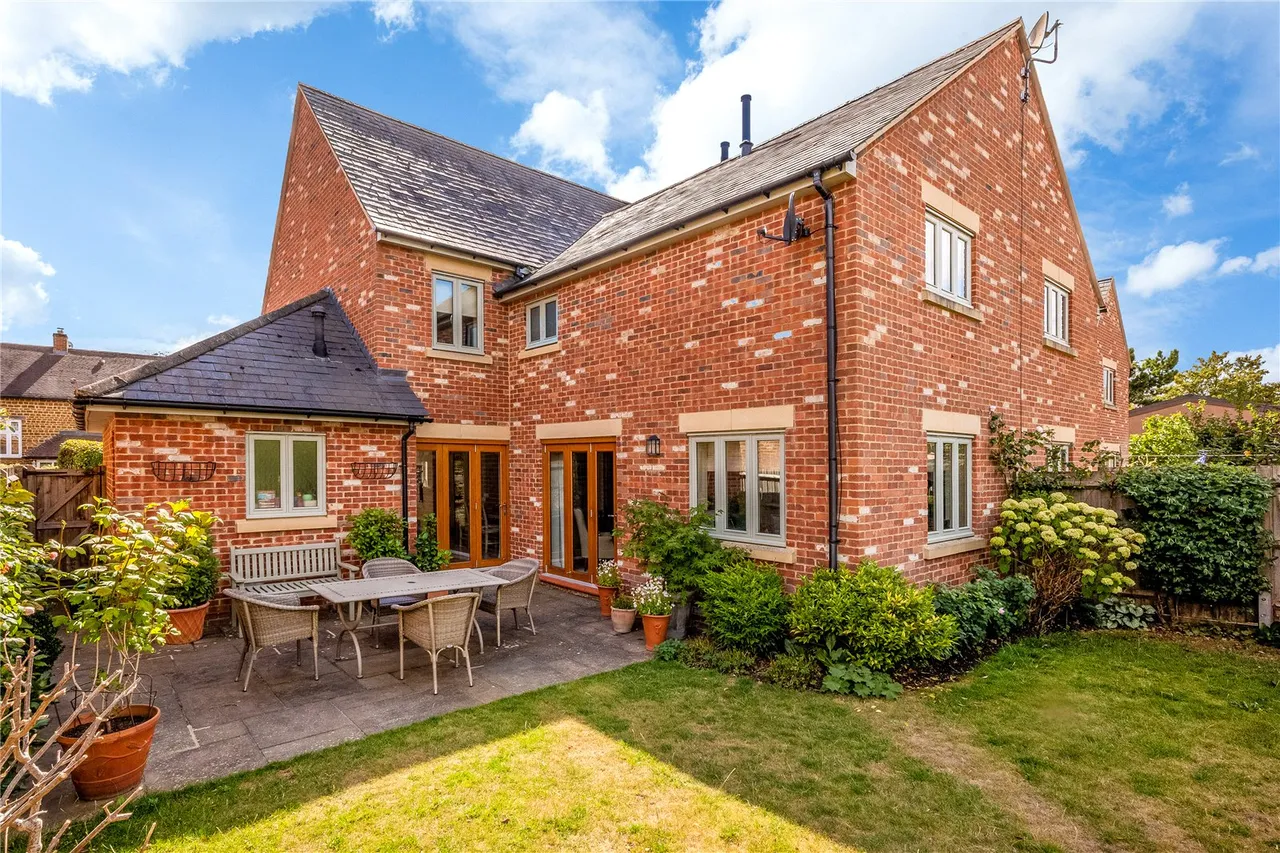 Earls Close, Deddington, OX15, photo 11